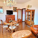 Iolanda Apartment