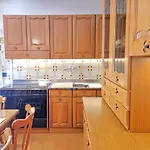 Iolanda Apartment *