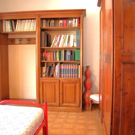 Iolanda Apartment